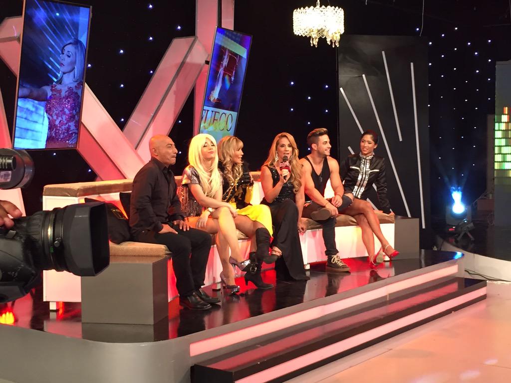 tcsoyelmejor's tweet photo. ¡Ay, señores! @Gabypazmino regresa con más de "Investigaciones Pazmiño S.A. ¿Qué esconde @MiguelCedenoC? #LaGalaVIP http://t.co/4ccAeIeAtv