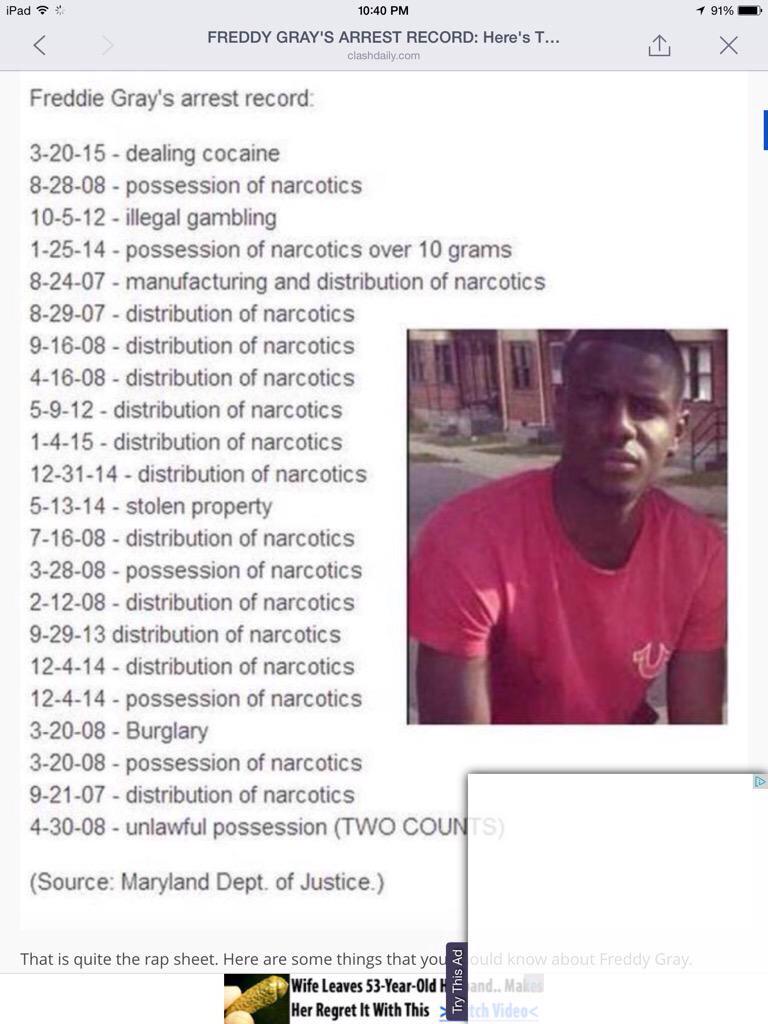 FormerFanPod's tweet image. He's one of us YO!!!!! RIOT!!!!!!!!!