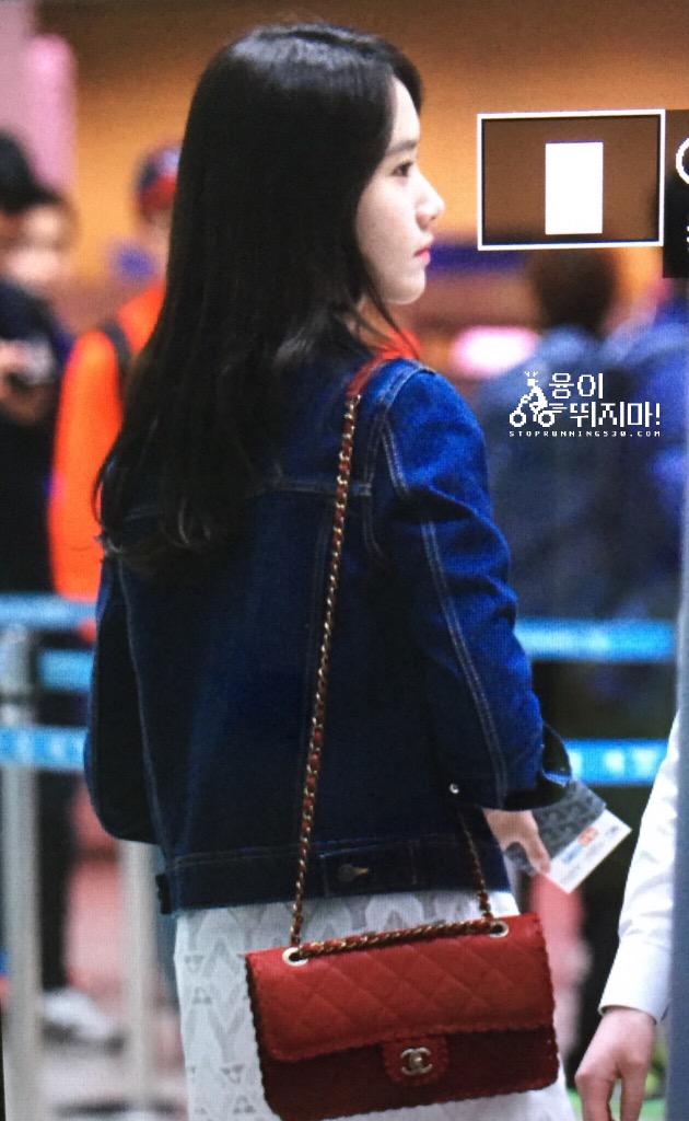 [PIC][28-04-2015]YoonA khởi hành đi Trung Quốc vào trưa nay CDpiAdwW8AAiBlq