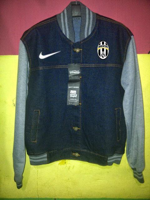 nineteen_19ok's tweet photo. Bismillah|PO jaket jeans fleece club eropa 06|harga:150|BB:2A1AD777|sms:085697065958|@JCIPemalang @JCIndonesia http://t.co/6AnypiGQgq