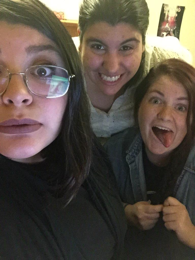 WeWerentInvited's tweet photo. WORKING ON THE NEXT PODCAST RN. #StayTuned http://t.co/TkfJlV0u3X