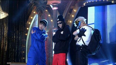 GDear80's tweet photo. @arirang_ASC 😂😂😂 these guys #BlockB_BASTARZASC http://t.co/YLe9rJCAu4