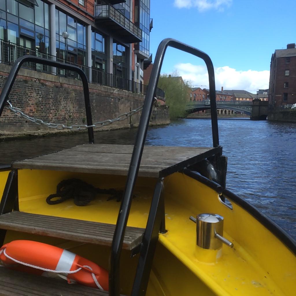 jimjwright's tweet photo. Possibly the coolest way to get to a conference I’ve ever experienced #BuyYorkshire http://t.co/sJyJZDDwTG