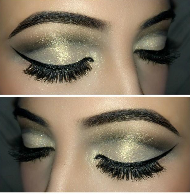 Featherstroke's tweet photo. Love this glitter cut crease eye makeup!
#beauty #makeup #makeupbrushes #makeuptips #makeuptransformations http://t.co/FzA3xQfSmu