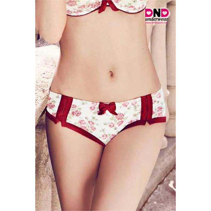 En güzel slip string modelleri dndicgiyim.com da. #slip #string #moda #içgiyim #elbise #onlinealışveriş #love