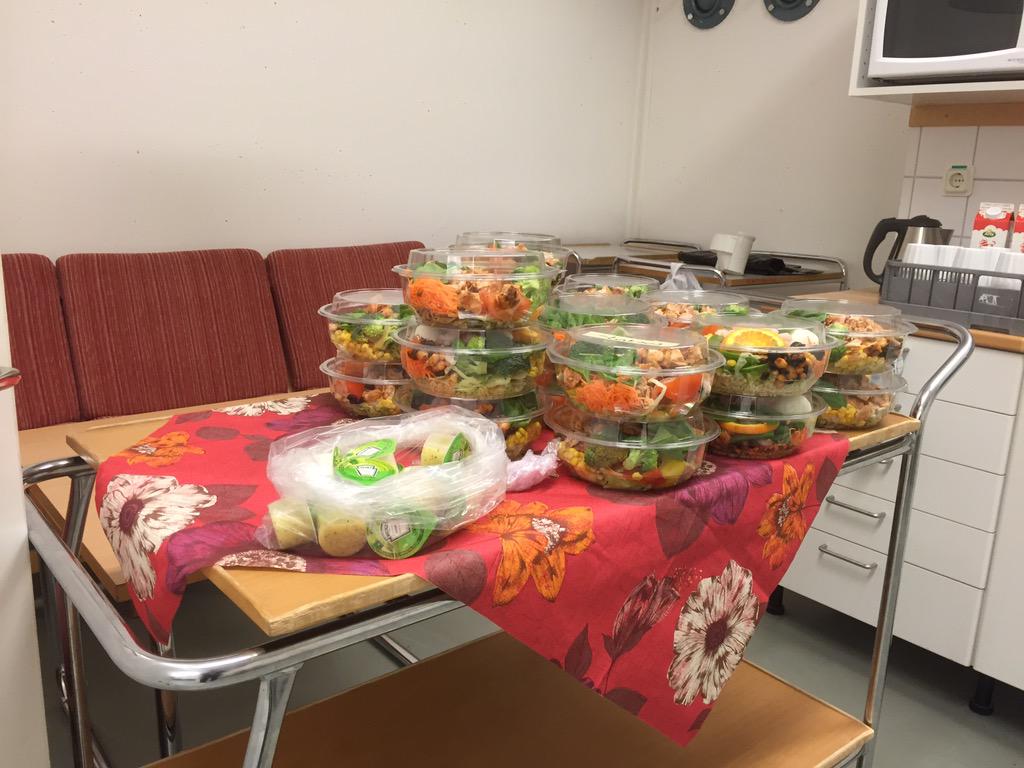 StaljeSjukhus's tweet photo. Lunchbeställningen var det enda i katastrofövningen som verkställdes i verkligheten. http://t.co/g3kTXYY41f