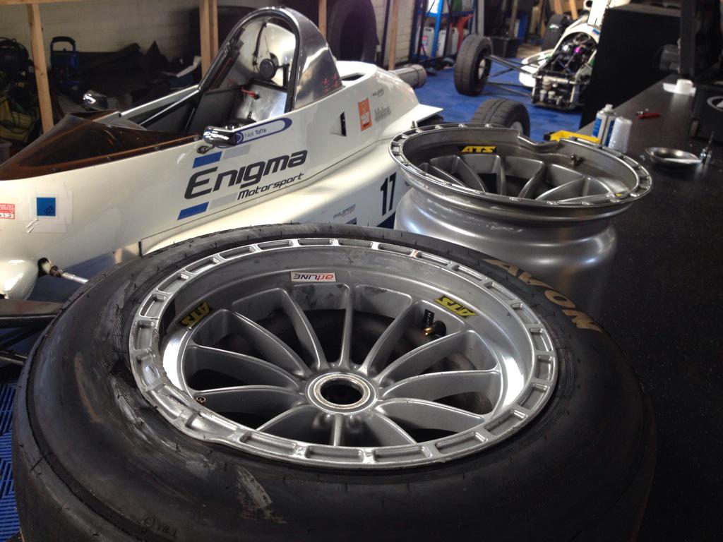 Busy day <a href="/maxreestore/">Max McMurdo</a> <a href="/jdhmotorsport/">Jon Hatfield</a> <a href="/EnigmaMsport/">Enigma Motorsport</a>  #behindthescenes #pr #salvage #f3 #upcycling #Racing #Motorsports