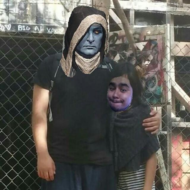 redifollow's tweet image. Credit by ift.tt/1OxWj0l Omg i look cute with masta rahool #cuties #destiny #masterrahool #nohomodoe #bud…