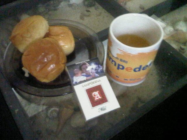 Aku mau dong..."<a href="/BeerGrunge/">B.A.N.G !</a>: Yuk mari <a href="/NegativePro_/">NEGATIVE PROJECT </a> <a href="/GRUNGE_INA/">Grunge Indonesia</a> <a href="/BogorGrunge/">GrungeBogor</a> semangat granks "