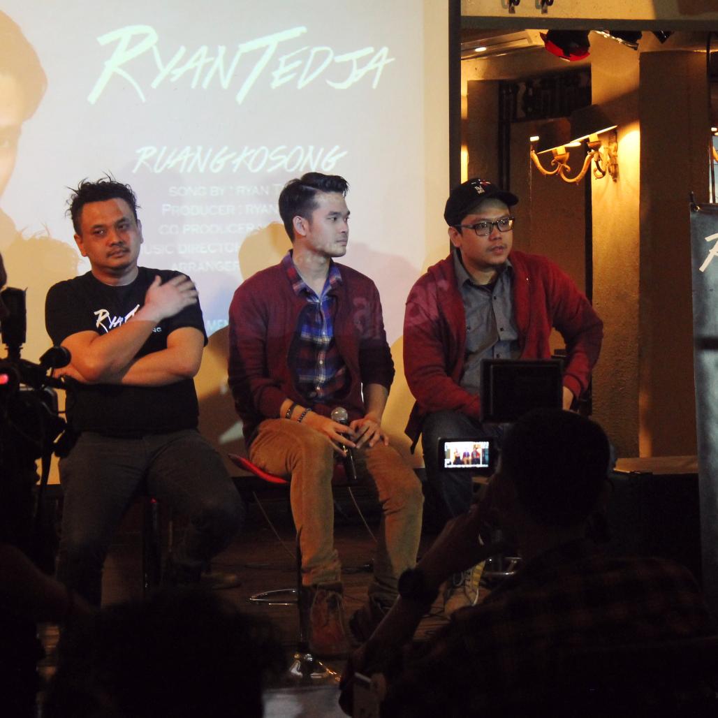 Press confrence 2 #RUANGKOSONG
27-04-2015