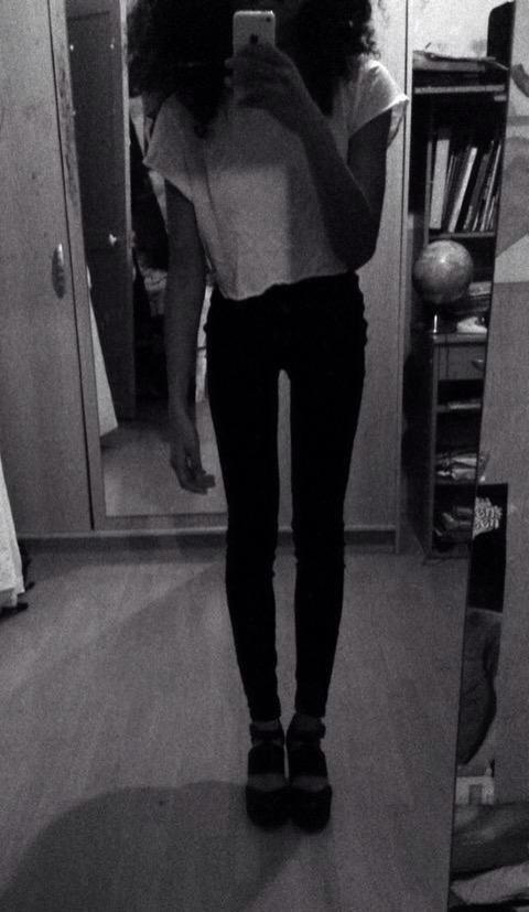 DizzyAndPale's tweet photo. Morning #thinspo http://t.co/4PR9WLXCJC