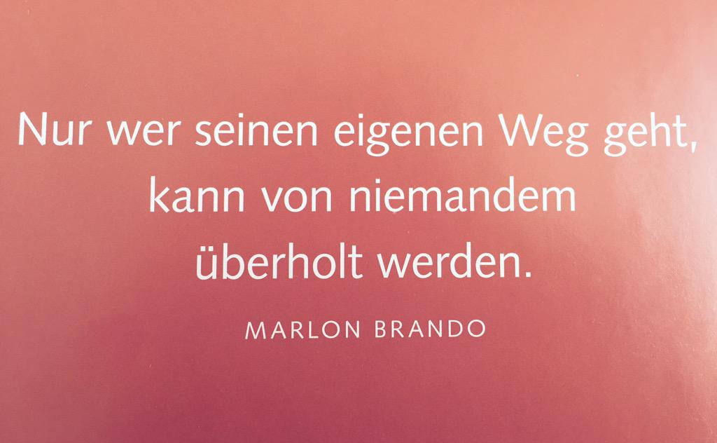 Nach den Vorstellungen anderer zu leben, bedeutet eine Kopie zu sein. Doch nur als Original bist du einzigartig.