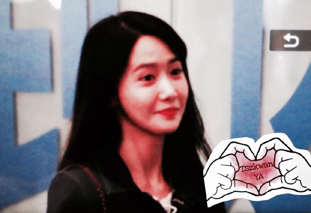 [PIC][28-04-2015]YoonA khởi hành đi Trung Quốc vào trưa nay CDqSXNgUMAEeF7H
