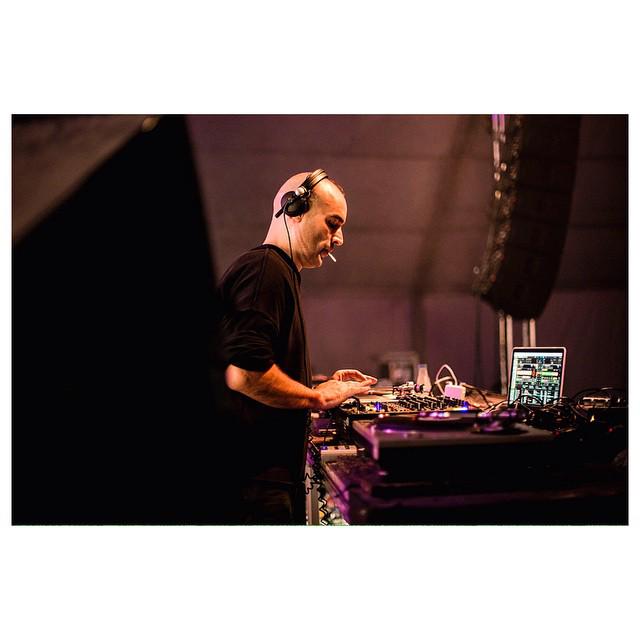 pabl0gallard0's tweet photo. @paco_osuna, #technoflash2015
#clubbing #photography http://t.co/hrLCkLqKBH http://t.co/3pUV1KUTdm