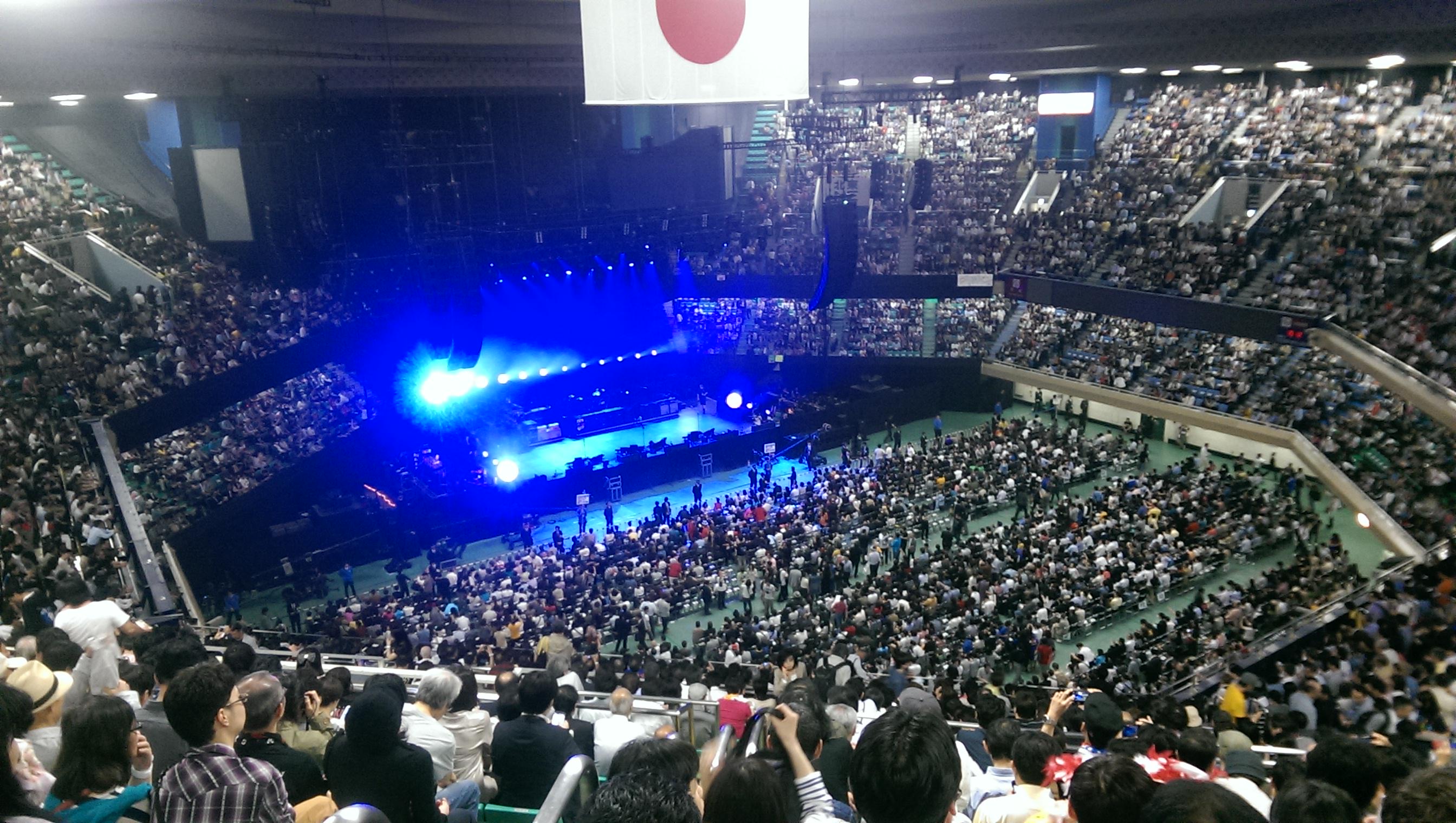 新爆 ポール マッカートニーの日本武道館 2万円の立ち見券で入場 週末の天皇賞で取り返すしかない Http T Co 19kyr5zw Twitter