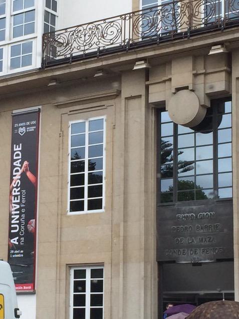 UDC_gal's tweet photo. #25UDC Estamos ultimando a exposición A Universidade na Coruña e Ferrol que mañá se inaugura na @FundacionBarrie http://t.co/ljg6eBvDMM