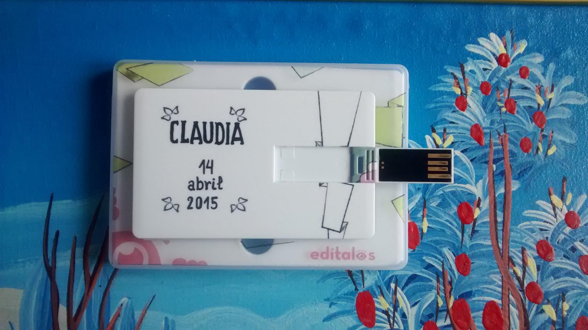 Editalos's tweet photo. Pequeña Claudia, feliz segunda semana de vida!
#editalosUSB #TarjetaRegaloUSB #sonrecuerdos http://t.co/wz3zaubSXw