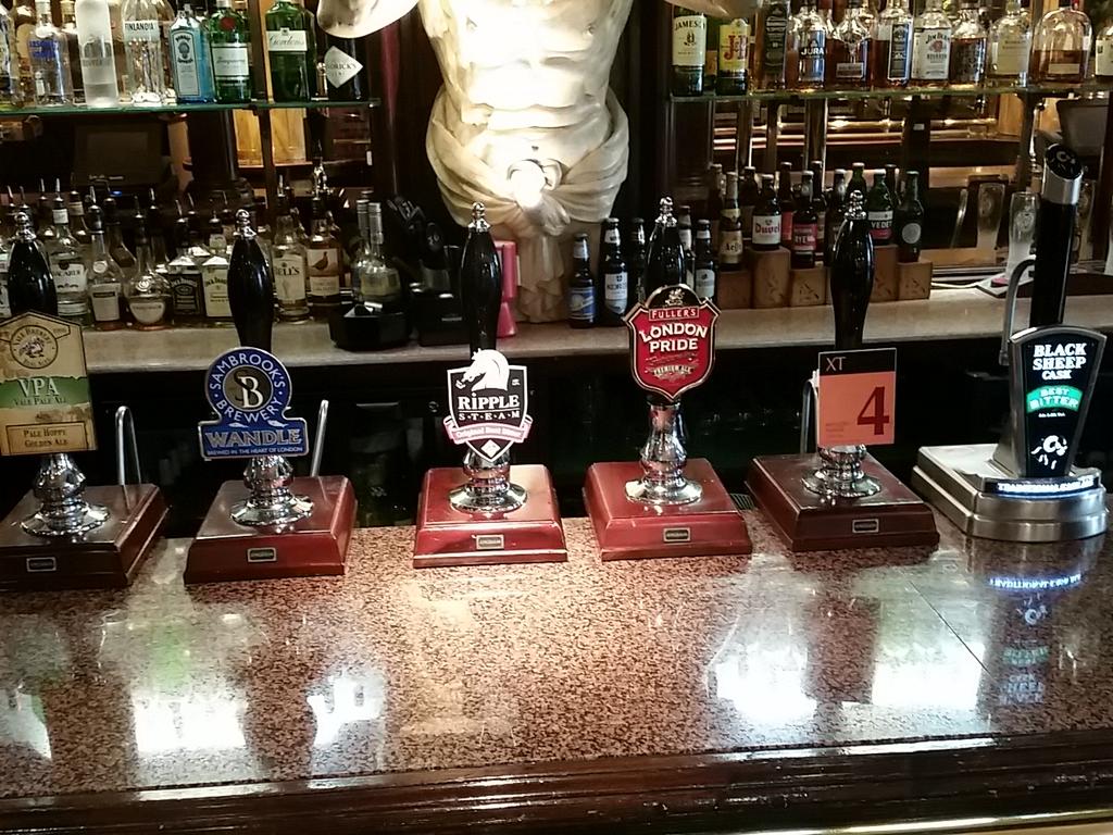 Herculespillars's tweet photo. @TheFlyingHorse5 @FullersBrewery @BlackSheepBeer @SambrookAle @ValeBrewery @ripplebrewery @xtbrew #TastyTuesday http://t.co/R41D624npk