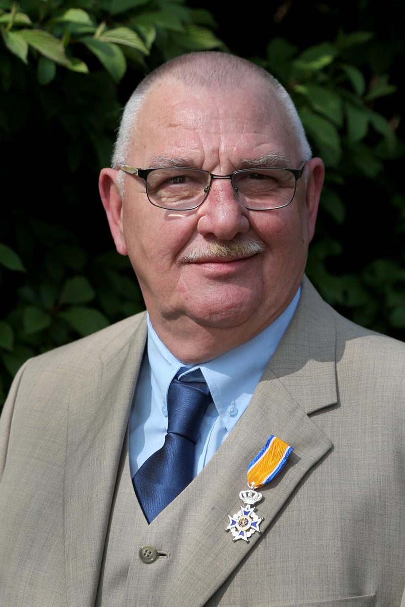 Kringbestuursleden Hans Schreven en Jan Könning koninklijk onderscheiden! schutterskringnijmegen-betuwe.nl