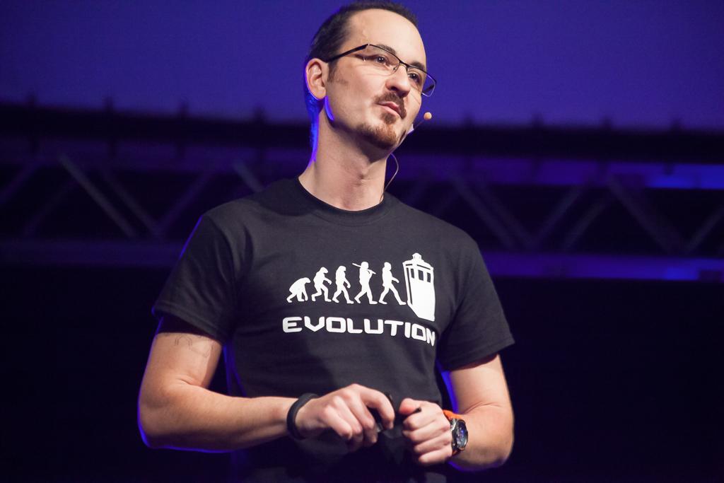 MammothBI's tweet photo. Watch @ITredux talking all things #InternetofThings at @MammothBI 2014. Not to be missed! #IoT http://t.co/pCgG9XusRX http://t.co/E7X9UAHPyF
