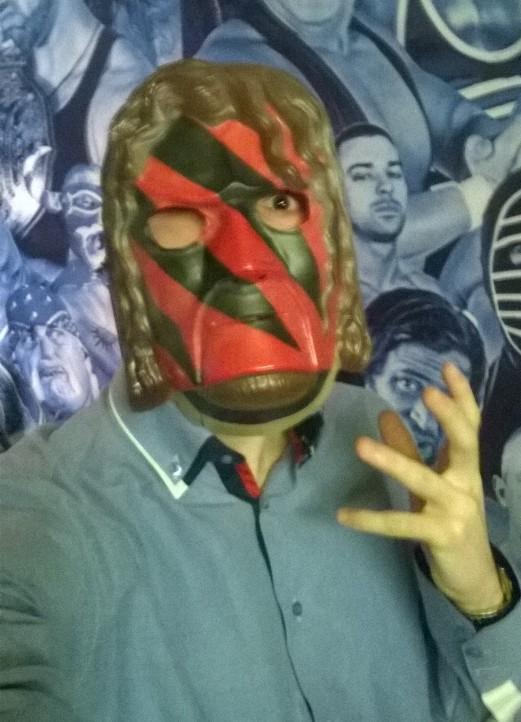 CharlieShakes's tweet photo. Doing my best #Kane impression in the @WrestleTalk_TV Studio! http://t.co/hPBADbcBBN