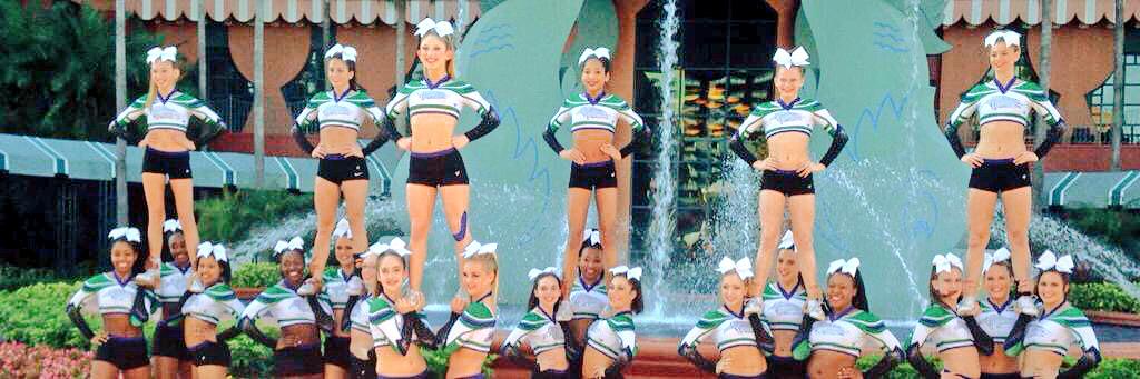 FietzJordan's tweet photo. Bc its summit week🗻 #rollouttheredcarpet #JADEisback http://t.co/dPxrBBnF1B