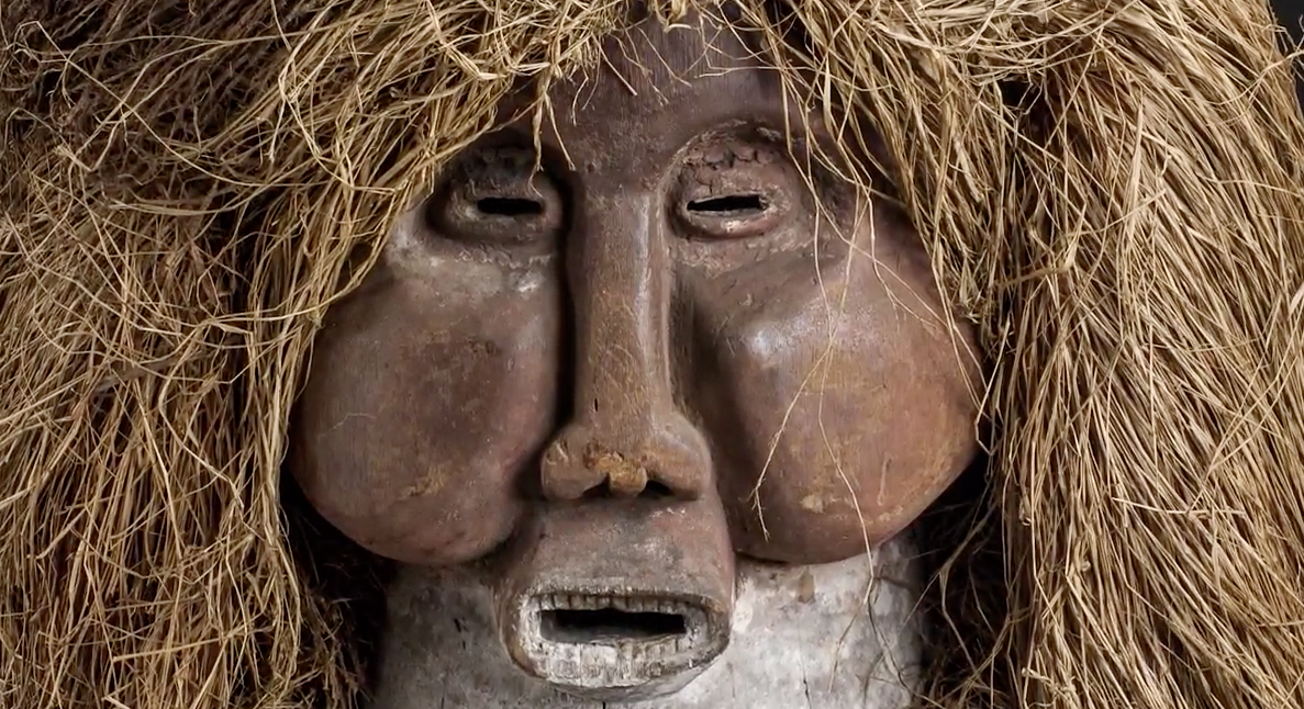 TribalArtMag's tweet photo. "Giant Masks from Congo"starting on May 13th @BELvuemuseum  https://t.co/Z6DwA4OEjF http://t.co/91pmlJm2LG http://t.co/TqCbPwEE8D