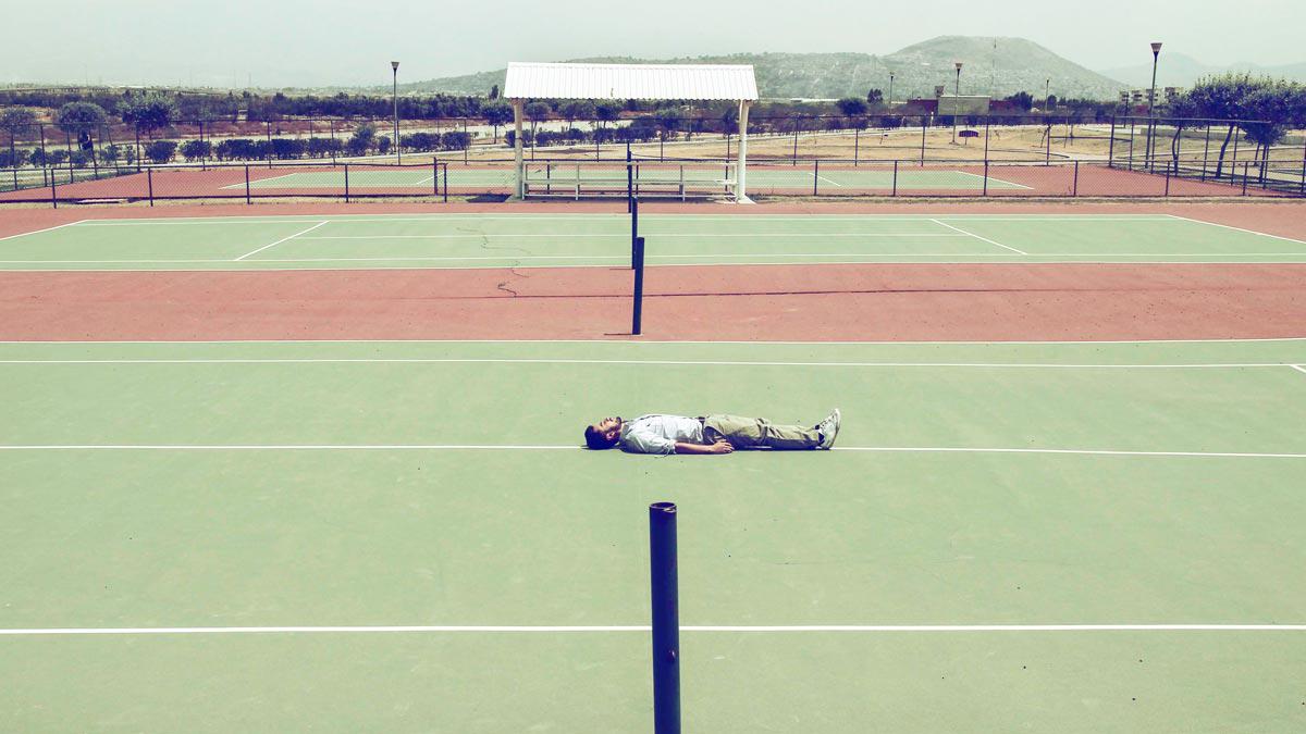 Why working from home probably doesn’t make you happier or more engaged s.hbr.org/1EgP8By