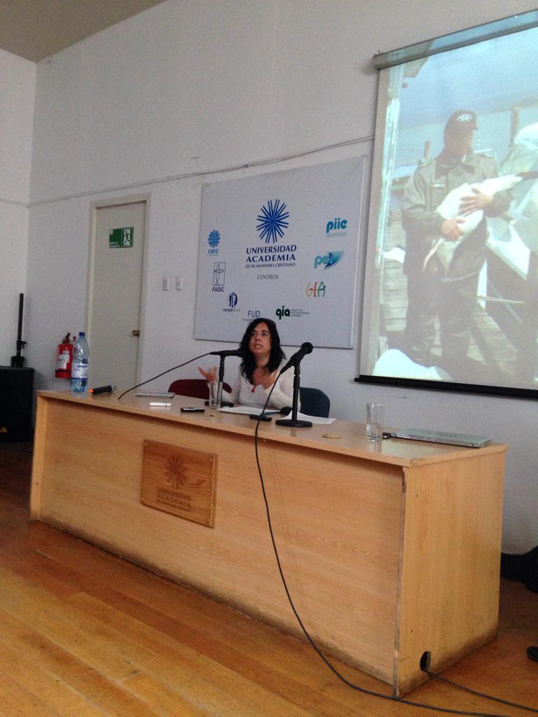 nela98's tweet photo. Claudia Sepúlveda "Los conflictos dejan huellas permanentes que cambian el mundo" http://t.co/nNLkMGXSUd