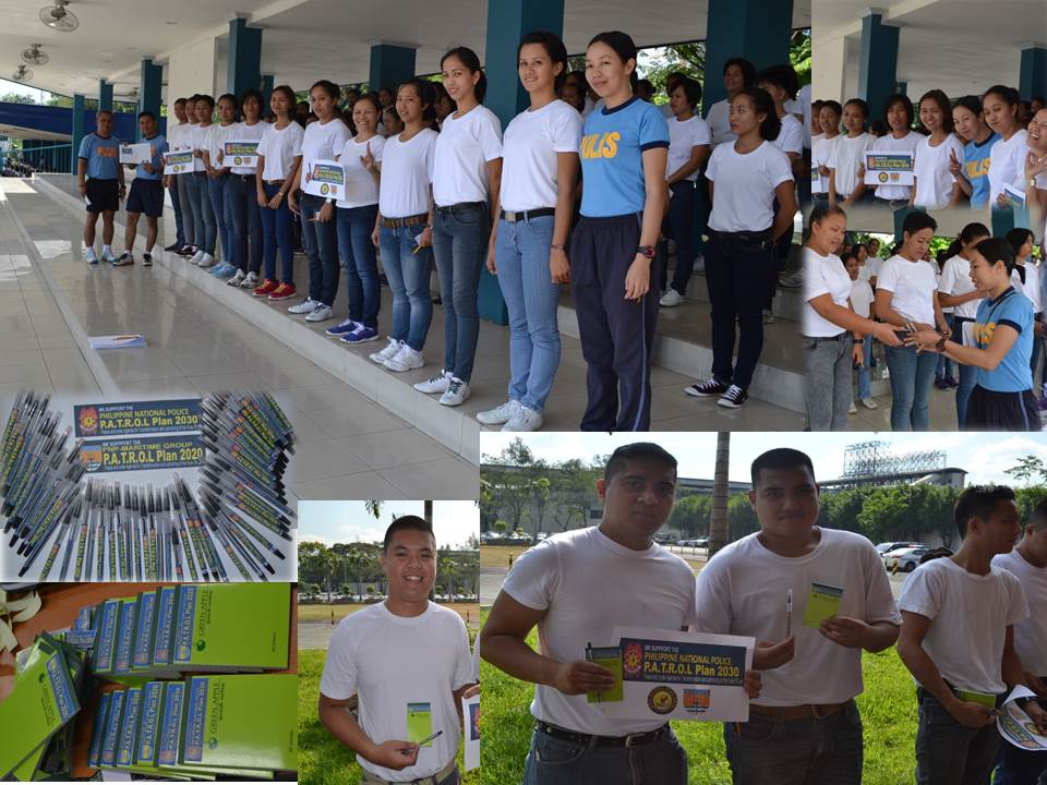 maritime_hq's tweet photo. MG PCRS distributed 50 pcs of Ballpen &amp; tickler during the Qualifying exam of MG PO1 applicants @PNP_CPSM @pnp_dmg http://t.co/N0P0sSnmcR