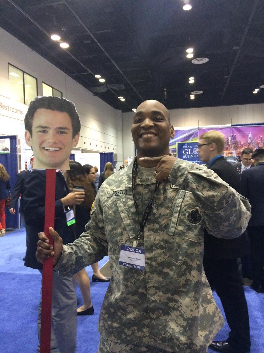 hannahaltizer12's tweet photo. Army is #FWDwithSean @seanbissell1 http://t.co/Nu2ElzOsfE