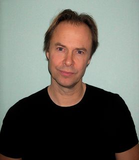 HoyRockMetal's tweet photo. 28 Abr 1956, nació #GöranEdman
Ex vocalista de @OfficialYJM Voz de #TimeRequiem #Headless #XsavioR #Shadrane y Más http://t.co/YuCczTPXEE