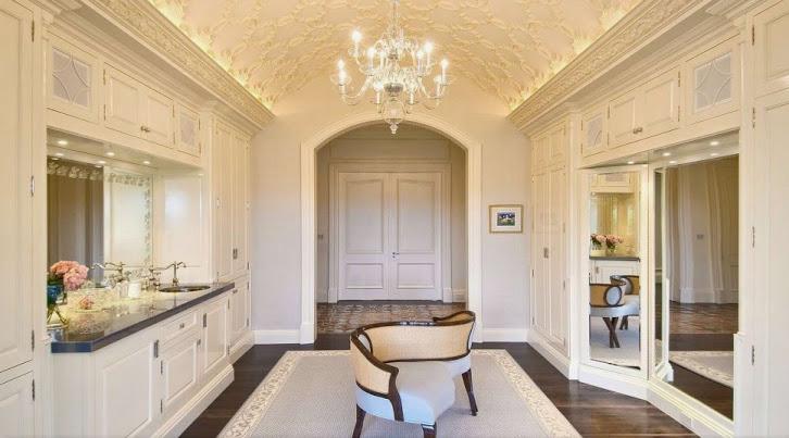 knobsco's tweet image. #Inspired #design--- what a way to start the day! Thanks #Invitinghome for this wow dressing area pic  @knobsco