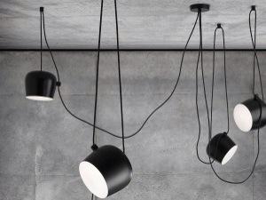 Líneas estilizadas para esta lámpara AIM que  evoca naturaleza by <a href="/Bouroullec/">R & E Bouroullec</a> para #floss #wishlist #laquiero #deco