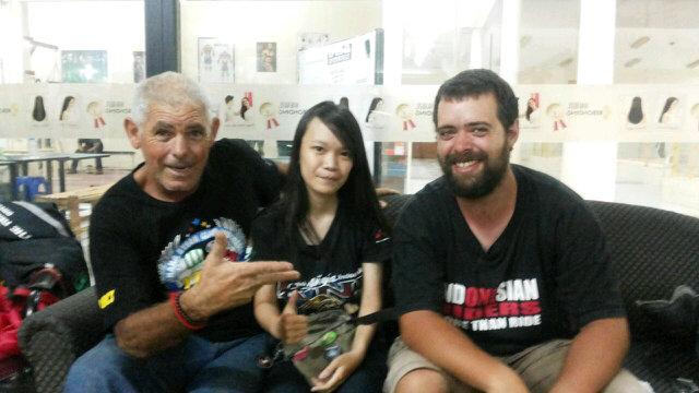 <a href="/KomboBogor/">KOMBO BOGOR</a> ada yg yempil heheee