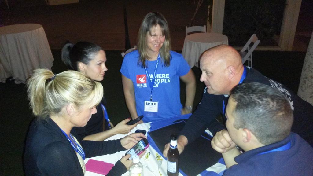 GraffitiBMXCop's tweet photo. .@mikedownesz Teaching G+ Hangout & #HOA at #SMILECon Wednesday 😀 Big Youtuber here! > #DashCamDiva @ShakeItOffCop😆 http://t.co/KTZj5o293e