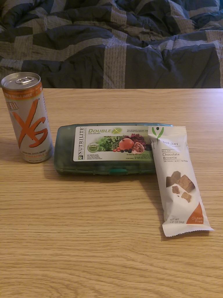 Purvisb's tweet photo. Can't think of a better way to start my morning.  #Xs #Nutrilite #Bodykey http://t.co/oW1Ql33ZNA