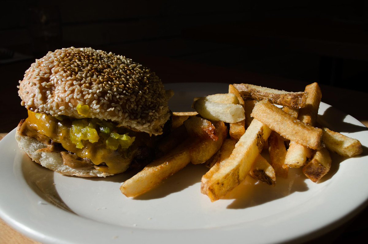 Found one of the best burgers in town at <a href="/FritzlsLunchBox/">Fritzl's Lunch Box</a>! Special Sauce takes it to the next level! #ThatsWhatswhat