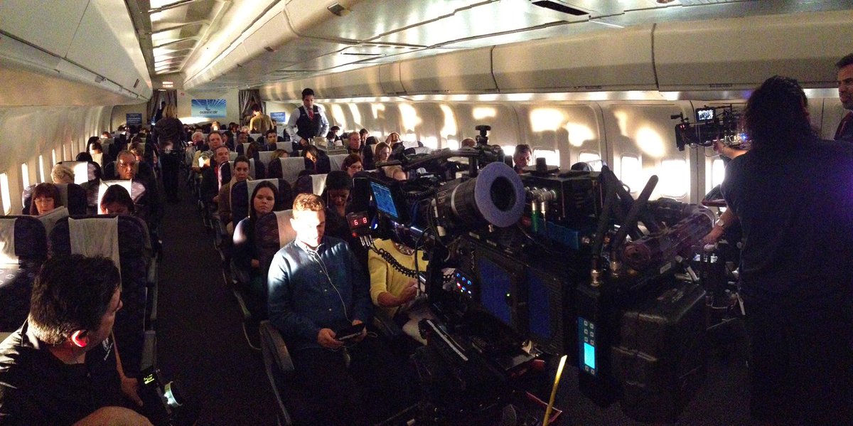 7x21 "IN PLANE SIGHT" post-ep bts pics and tweets CDs8K4lVAAAGtil