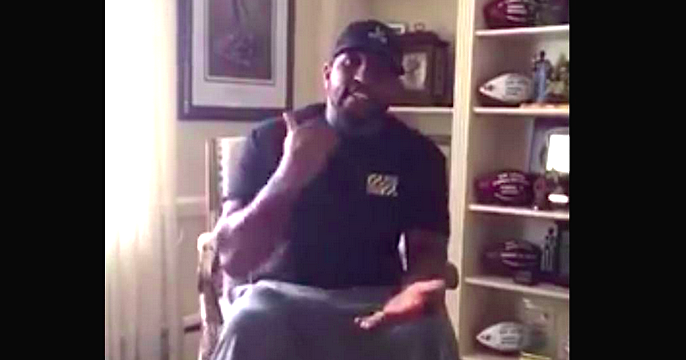 Mediaite's tweet photo. Baltimore Ravens' Ray Lewis Chastises Rioters: 'No Way This Can Happen in Our City!' http://t.co/Xzu3xywomU (VIDEO) http://t.co/uqECkhVcX1