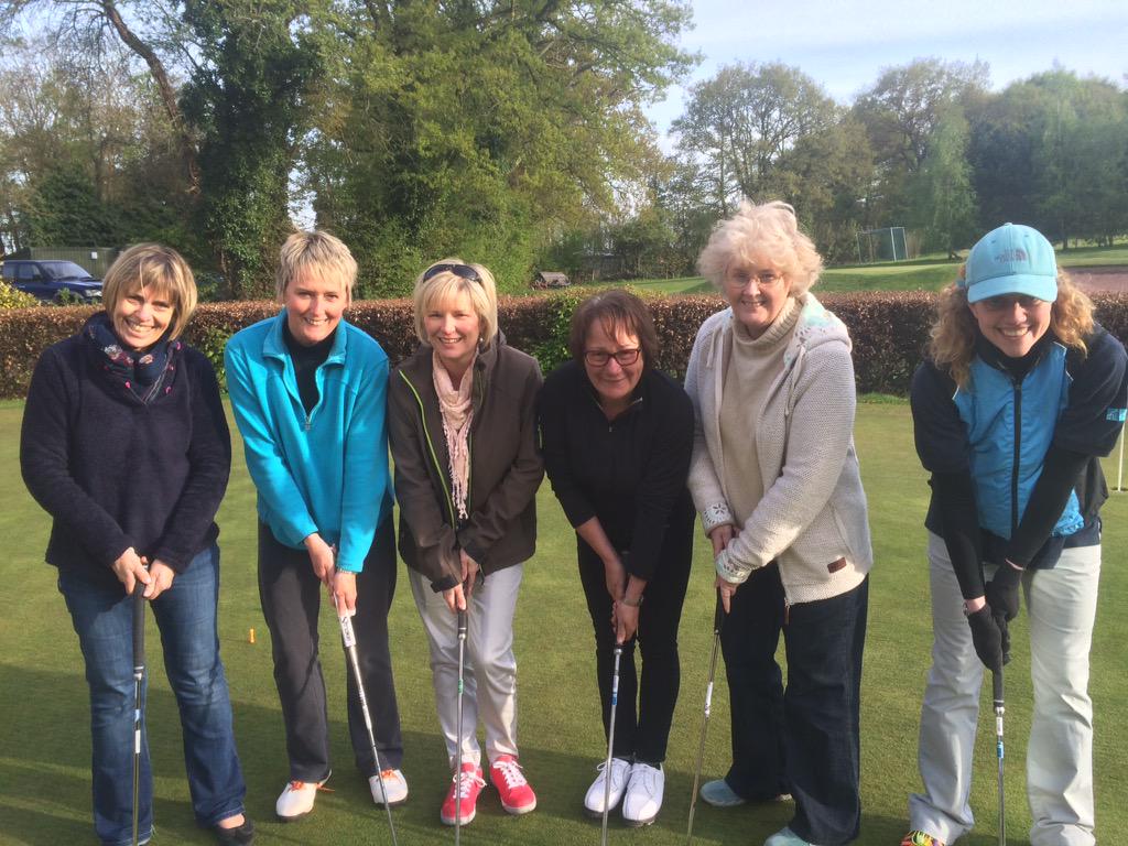 PuttingHub's tweet photo. @timhallpga @Getintogolf @Glosgolf @EGPPress Get into golfers #readingit #rollingit #holingit tonight #thsg http://t.co/NrHDZU0n3Y