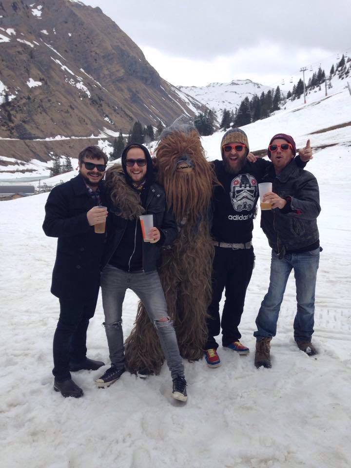 TONIGHT #AnythingThatRocks <a href="/FabRadioInt/">FAB Radio</a> #Après ft <a href="/dBBand_twit/">DB Band</a> <a href="/cabcollective/">CAB Collective</a> <a href="/ZuriAura/">Zuri Aura</a> &amp; #NewMusic <a href="/tunein/">TuneIn</a> 7-9pm x