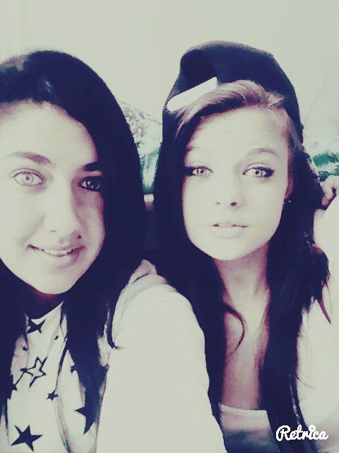 adelejoubert96's tweet image. My bitch ♥ _Sharne'Ritter