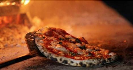 eatwithlondon's tweet photo. 2 Nations. 8 Varieties of Pizza. You decide which is best. Only £10! - http://t.co/75xcMwv4y6 @SkintLondon http://t.co/HLgo29ZOas