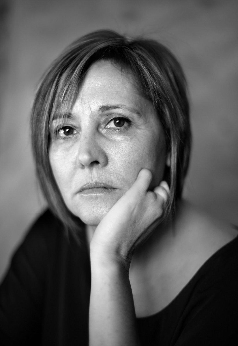Talidomina:Prescritos.Magníficos retratos  de @Charlie_photo  elpais.com/elpais/2015/04…