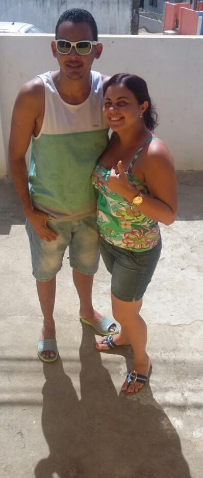 LizandraGomes_'s tweet photo. Assistindo @os donos da bola. Com  @ArlanRodriigues http://t.co/E56VMeWwU8