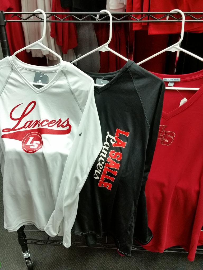 LSSpiritShop's tweet photo. Open tonight 730-930 for Freshmen Athletic Meeting. Time 2 use your Mother's Day Coupon. @LaSallePride @WLSNRADIO http://t.co/tcothZ0p7D
