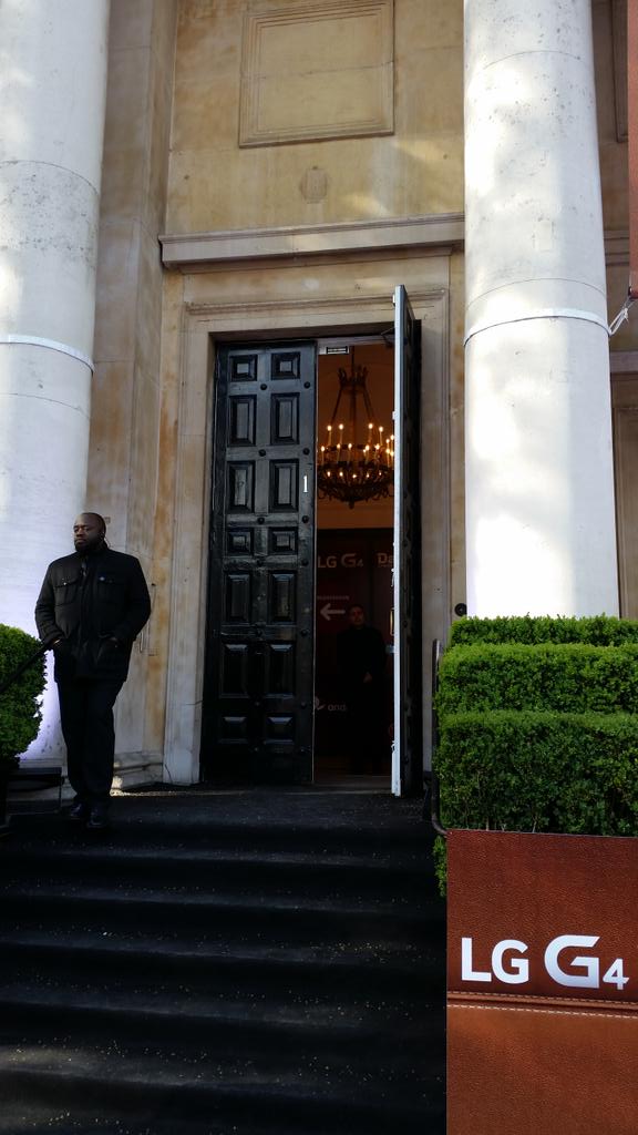 MattBinghamST's tweet image. LG G4 launch takes place at the House of Black and White #got #thrones #throners