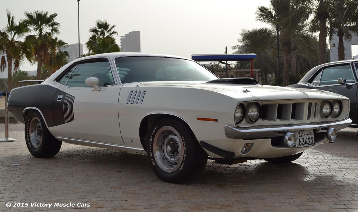 VictoryMuscle's tweet photo. Photo of the Day: 1971 Plymouth HEMI Cuda #Mopar #MuscleCars #HEMI http://t.co/QtEKe7YIKz
