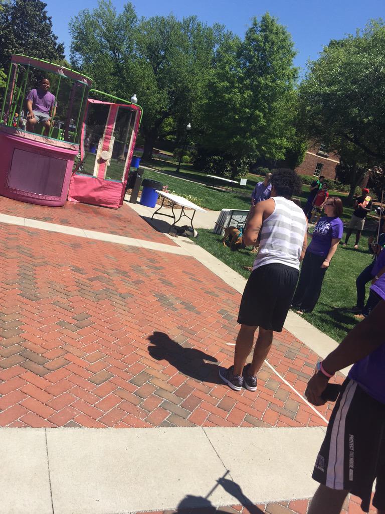 FurmanU's tweet photo. . @PaladinFootball's Andre Suttles winds up!  #DinsDay #LDOC2015 http://t.co/W0yc0SEbRx
